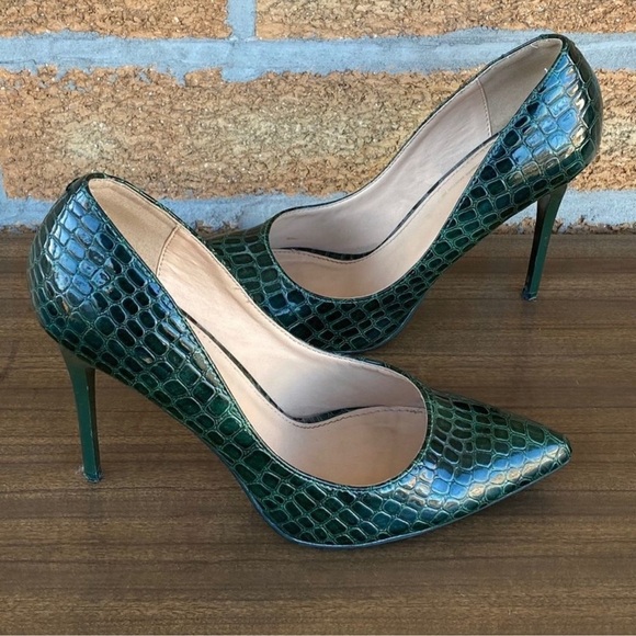 V 1969 green snake heels size 8.5 - Picture 7 of 10